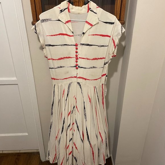 Amazing Red, White & Black 40s Dress - True Vintage - Modern Size 6 - Picture 1 of 6